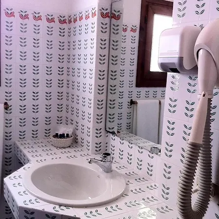 Hotel Valdiola 3*