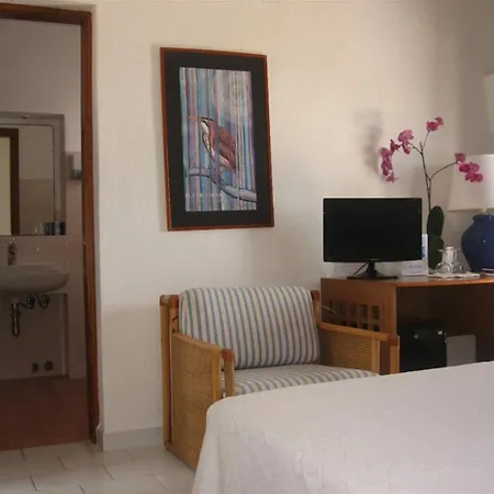 Valdiola Hotell