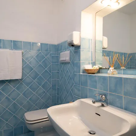 Hotel Valdiola 3*