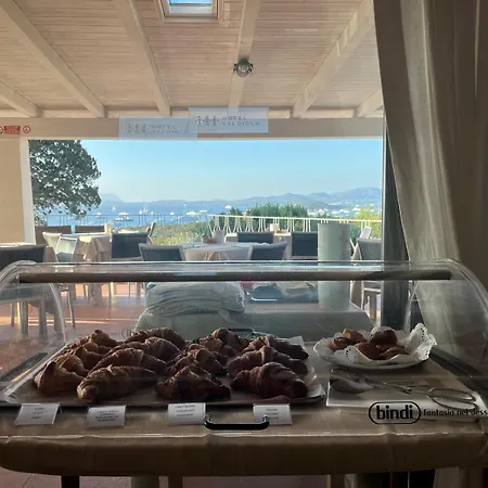 Hotel Valdiola 3*