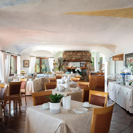 Valdiola Hotel 3*