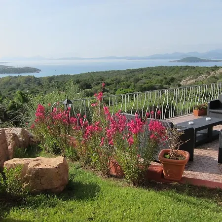 Valdiola Порто-Черво