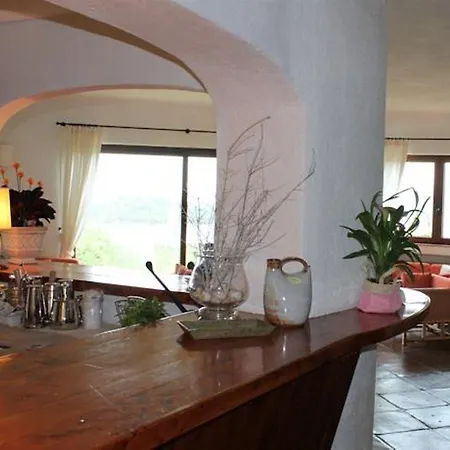 Valdiola Порто-Черво