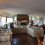Hotel Valdiola 3*