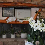 Valdiola Hotel 3*
