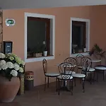 Valdiola 3*